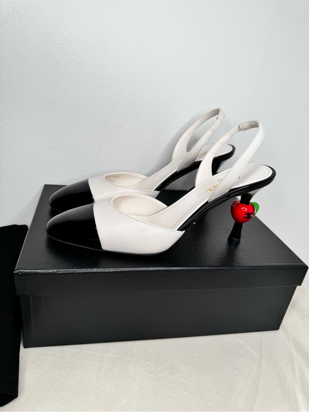 Chanel Designer Black & White Slingback Pumps with Cherry Heel NWT